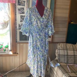 SHEIN wrap dress.NWT